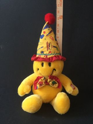 Singing Happy Birthday Plush Happy Smiley Face Doll Sings Giggles Wiggles 16”