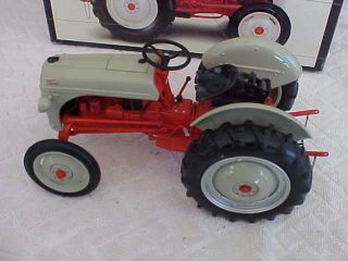 Ertl 1/16 Scale Precision Series 3 Ford Model 8n Tractor