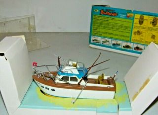 Vintage Ideal Boaterific Barracuda Sport Fish Boat Motorized Ex.  Cond.