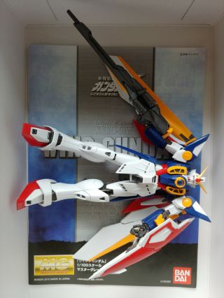 Bandai Gundam MG 1/100 XXXG - 01W Wing Gundam TV Ver.  model kit (snapbuilt) 3