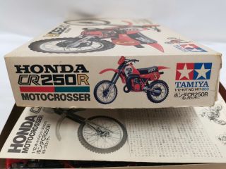 TAMIYA 1/12 Honda CR250R Motocrosser Model Kit 1411 Motorcycle Series No.  11 6