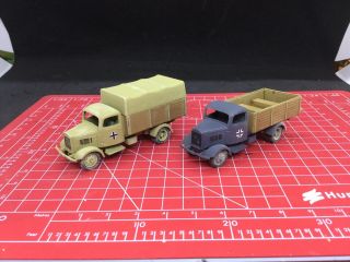 2 Pegasus 7610 Painted German Army Trucks 1/72 Scale