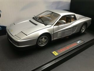 Ferrari Testarossa Silver 1:18 Hot Wheels Elite