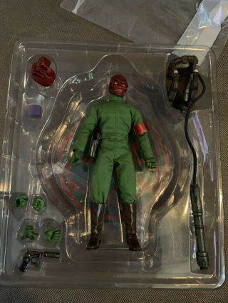 Mezco One:12 Collective Red Skull Mezco Exclusive Never Displayed