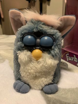 Furby Tiger Electronics 1999 70 - 800 Blue And White With Pink Ears 3