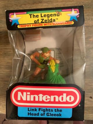 Nintendo Trophy Figure The Legend Of Zelda Link Fights The Head Of Gleeok