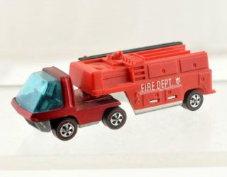 Vintage 1969 Mattel Red Line Hot Wheels Heavyweights Fire Engine Redline