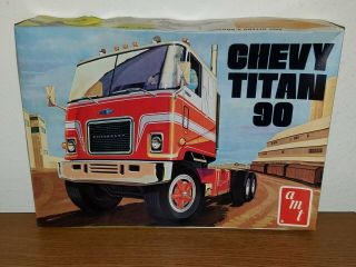 1/25 Amt Chevrolet Titan 90 Truck Unsealed Kit