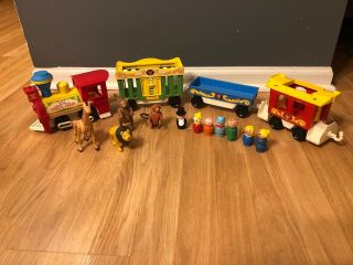 Vintage Fisher Price Circus Train 991 With Animals And Little People
