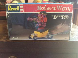 Revell Mother ' s Worry factory 3
