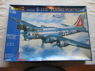Revell 1/48 Boeing B - 17g " Flying Fortress " (04569)
