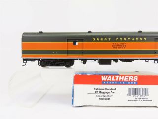 HO Scale Walthers 932 - 6801 GN Great Northern Pullman Baggage Passenger Car 277 2