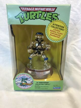 1992 Teenage Mutant Ninja Turtle 1992 5th Anniversary Collector Playmates Leo