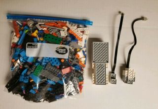 Lego Boost Creative Toolbox 17101 - 100 Complete with Poster and Play Mat 4
