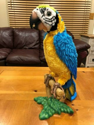 Hasbro Furreal Friends Talking Parrot Squawkers Mccaw Interactive W/ Perch