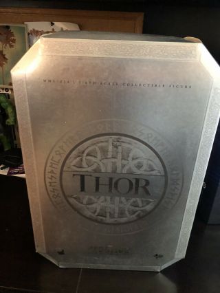 Hot Toys Thor The Dark World Mms224 - 1/6 Scale