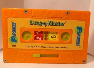 Flipsiders Dragon Master Vintage Milton Bradley Travel Game 1987