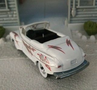 2012 Hot Wheels Retro Entertainment GREASE ' 48 FORD Convertible 1:64 Rubber Tire 3