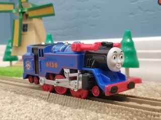 Tomy/trackmaster Thomas & Friends " Belle " 2010 Motorized Train