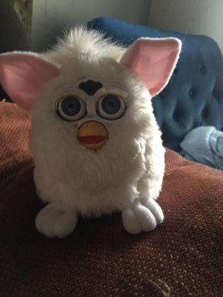 (2) Tiger Electronics Furby 1998 With Tags Model 70 - 800 White.  Grey Doesnt 5