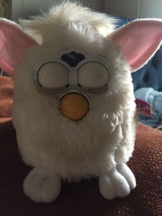 (2) Tiger Electronics Furby 1998 With Tags Model 70 - 800 White.  Grey Doesnt 7