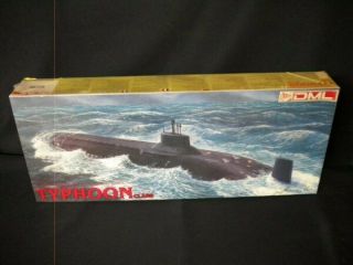 Dml Soviet Nuclear Submarine Typhoon Class 1/350 Kit
