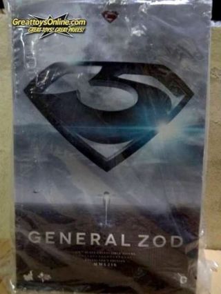 Hot Toys 1/6 Mms 216 Superman Man Of Steel General Zod
