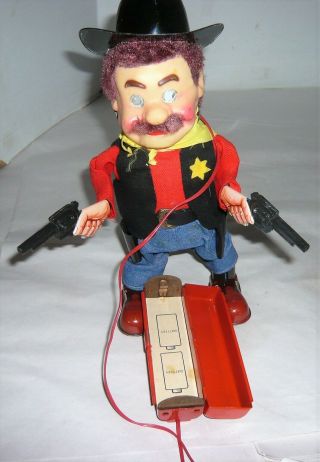 Vintage Battery Operated Remote Control Cragstan 2 Gun Sheriff