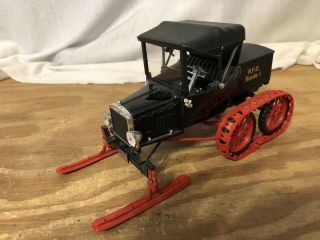 1:20 Scale Model 1921 Model T Ford Rfd Truck W/ Snowbird Attachment Skis Us Mail