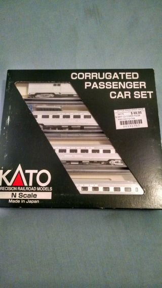 N Scale Kato 106 - 1704 Southern 2 Corrugated 4 - Car Passenger Set C