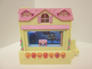 Vintage Pixel Chix Interactive Electronic Yellow House Pink Roof 2005