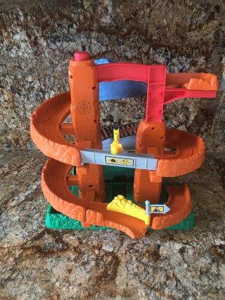 Learning Curve Take Along Thomas & Friends - Morgan ' s Mine Set Light And Sound 8