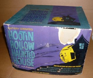 RARE VINTAGE 1960 ' S MARX HOOTIN ' HOLLOW HAUNTED HOUSE BATTERY OP.  TOY W/BOX 11