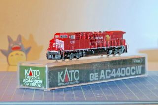 Kato N Scale Locomotive Ge Ac4400cw Canadian Pacific 9532 Golden Beaver