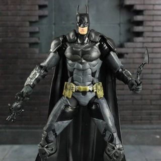 7 " Batman Vs Superman Armor Batman Action Figure Dc Arkham Asylum Hero Toy