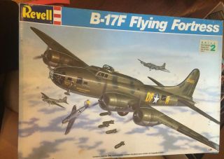 Revell 4701 Boeing B - 17f Flying Fortress Memphis Belle 1:48 Parts