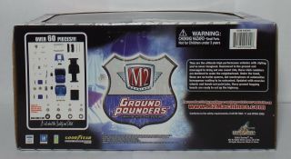 M2 Machines 1/24 Ground Pounders 1956 Ford F - 100 1/300 Chase Gold R38 Truck 6