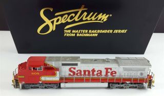 Bachmann Spectrum 83503 Santa Fe 8 - 40cw Diesel Locomotive 812 Ho Dcc Ready