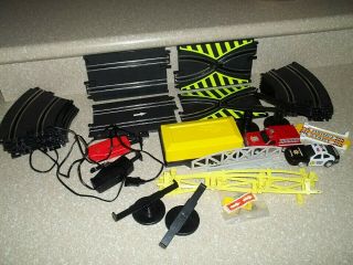 Vintage Speedtrax Police & Fire Rescue Slot Car Battery Operated Road Racing Set