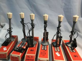 6 Lionel 71 Gray Post War Metal Lamp Posts W/ Boxes With Lockons