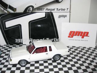 Gmp 1:24 1987 Buick Regal Turbo T (white) Le 1022 - In - Boxes (2) Floor Matts