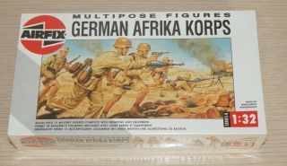 Airfix Multipose 1/32 Ww2 German Afrika Korps 12 Fig Set 1988 04581