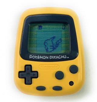 Rare Nintendo Pokemon Pikachu Virtual Pet Tamagotchi 1998