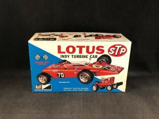Mpc Lotus Indy Turbine Car 1:25 Scale Plastic Model Kit 6025