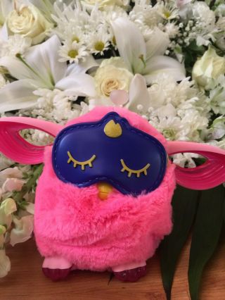 Hasbro Bluetooth Pink Furby Connect Friend Connects To Smartphone