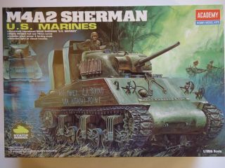 Academy 13203 1/35 Wwii M4a2 Sherman U.  S.  Marines Medium Tank