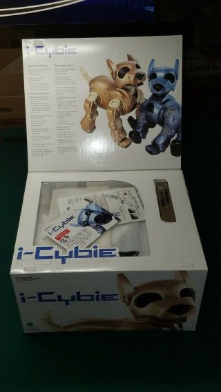 I - Cybie Robot Dog - Tiger Electronics,  Complete W/charger