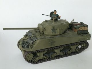 Ww2 Us M4 Sherman Tank,  1/35,  Built & Finished For Display,  Fine.  (j)