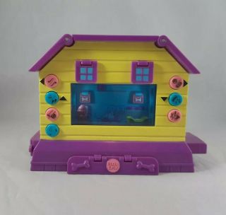 Pixel Chix Digital Pet - Doghouse And Stage Flippable Toy -