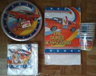 Dukes Of Hazzard Vintage 1981 General Lee Tablecloth Plates Napkins Cups
